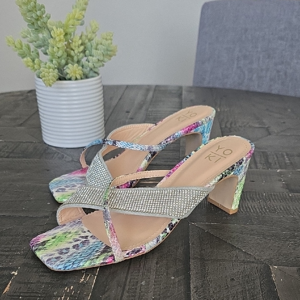 Yoki Cristy Women's Vibrant Snake Print Heels Size 7.5